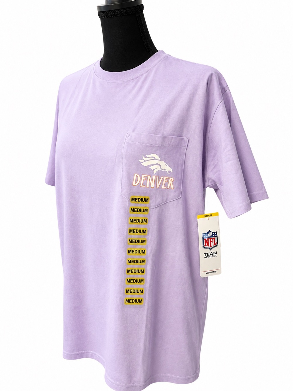 💙🏈🧡 DENVER BRONCOS 🐶 NWT Puppy Football Pocket Tee Women - multiple sizes 🧡🏈💙